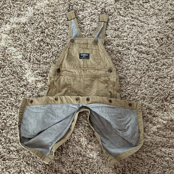 🆕OshKosh- khaki overalls - Picture 8 of 10